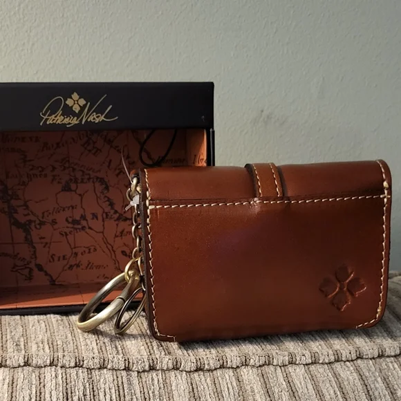 🎁Patricia Nashed Boxed Leather Mini Torri Wallet with Key Fob Bag Charm - Picture 7 of 14